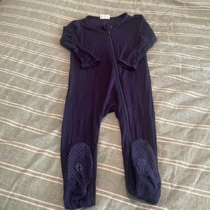 Kyte Baby long sleeve footed pajamas